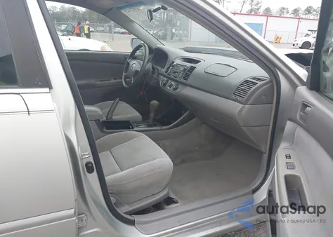 2003 Toyota Camry Le from USA, damaged, VIN 4T1BE32KX3U226808